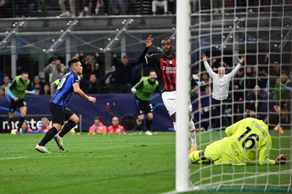 TA：恩佐对切尔西来说非常重要，他是马雷斯卡战术的驱动器（TA：恩佐对切尔西至关重要，是马雷斯卡体系的引擎）