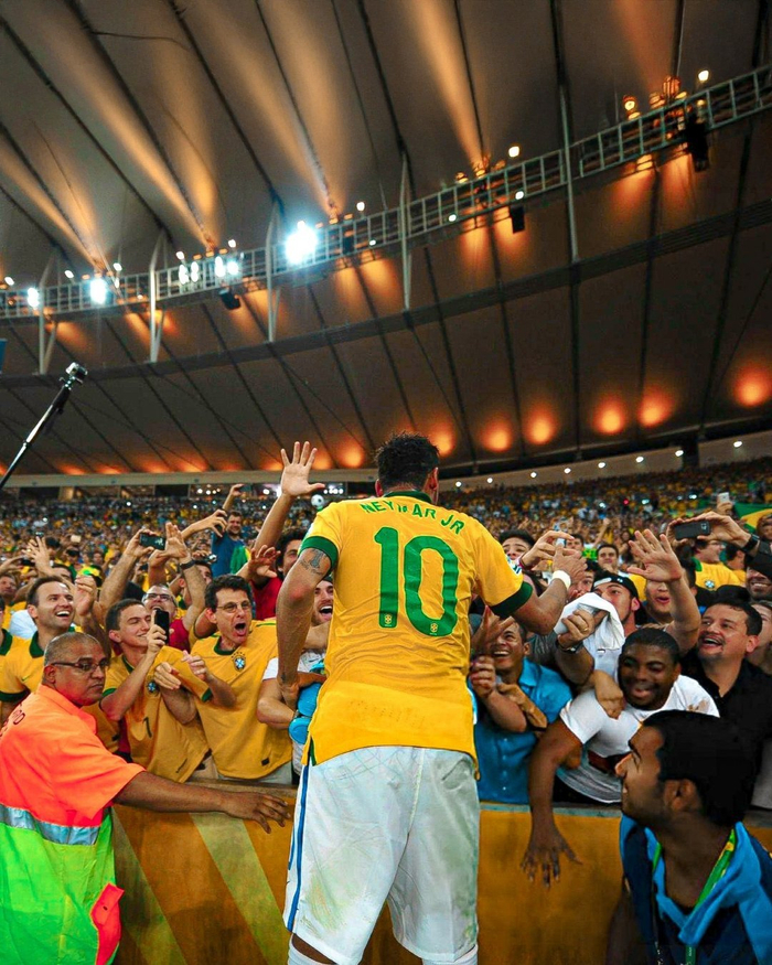 比肩传奇，姆巴佩成皇马队史第四位欧冠上演大四喜的球员（姆巴佩欧冠大四喜，成皇马队史第四人）