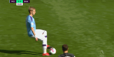 这里是我的主场，加布里埃尔向库尼亚介绍阿森纳训练基地