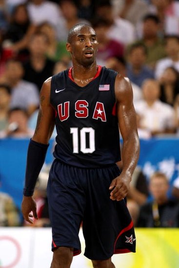 邮报：女足欧冠切尔西vs巴萨因停电被迫中断了五分多钟（邮报：女足欧冠切尔西对阵巴萨因停电暂停超5分钟）