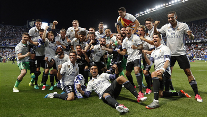 皮克福德：想参加摩托车越野赛；为英格兰举起奖杯是头等大事（皮克福德憧憬参加摩托越野赛，但为英格兰捧杯仍是首要目标）