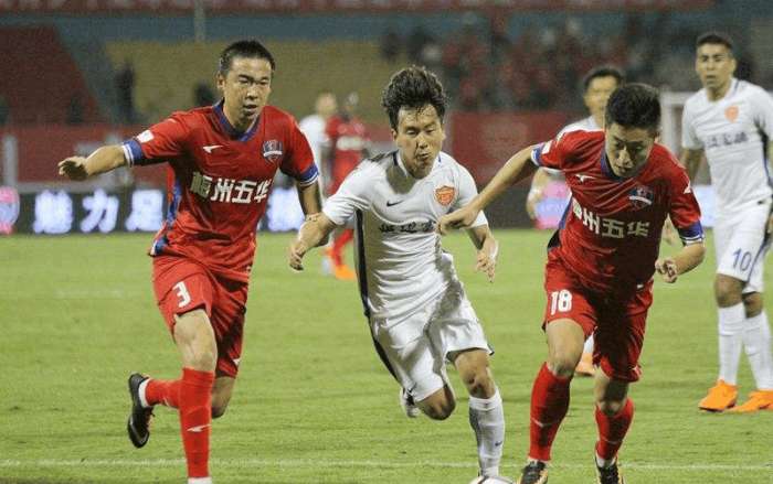 斯内德：葡萄牙比阿根廷更强，C罗比梅西更有希望登顶美加墨（斯内德：葡萄牙强过阿根廷，C罗比梅西更有望登顶美加墨）